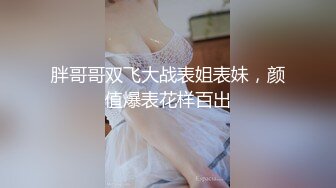 少妇吃黑鸡 这还是人类的吗 这要是操逼还不直接插入子宫 有几个女人受的了