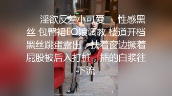 【箬箬么】极品清纯女神，家中卧室背着爸妈自慰，双马尾反差婊，小穴粉嫩多汁好会玩 (1)