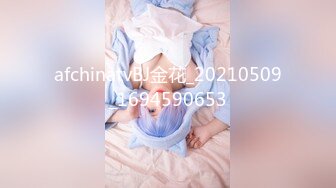  极品白虎悠悠闺蜜下海大搞3p~边后入边吃鸡巴~女上摇超爽