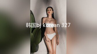 娇羞可爱萌妹子一样的大眼睛泰国人妖躺着吃你鸡巴爱抚美胸撩人刺激你性神经