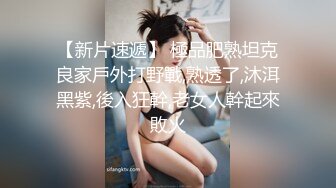 淫荡骚货小女友，居家操骚逼，舔屌吸吮，扒下内裤舔逼，主动骑乘位抽插，奶子直晃动，后入姿势特写表情