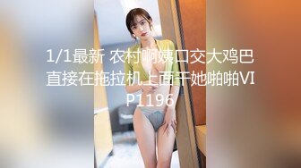 约了两个年轻嫩嫩小美女到家里