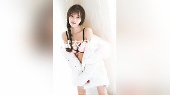 巨乳美女 美丽阴部和大奶子 骚穴抠的淫水狂喷 床单都湿了 无套输出 爽叫连连 奶子哗哗 浓稠精液大量内射