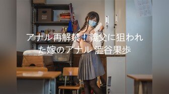 (公厕勾引) (完整版) 公厕暴露发骚勾引巨根路人口交服务精虫上脑沦为泄欲玩具