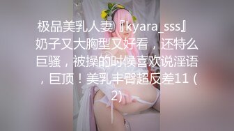 漂亮美女3P 衣服脱了 一个一个来 绿帽男友让工友排队在卫生间尝鲜女友的小骚逼 撅着屁屁操