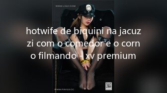 hotwife de biquini na jacuzzi com o comedor e o corno filmando - xv premium