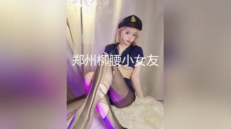 商场女厕偷拍穿黄裤子的少妇 非常干净的小嫩鲍